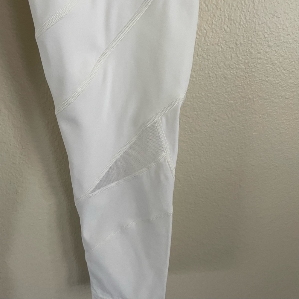 NWT Sweaty Betty Power Wetlook Mesh 7/8 Leggings White Size Small - Picture 9 of 14